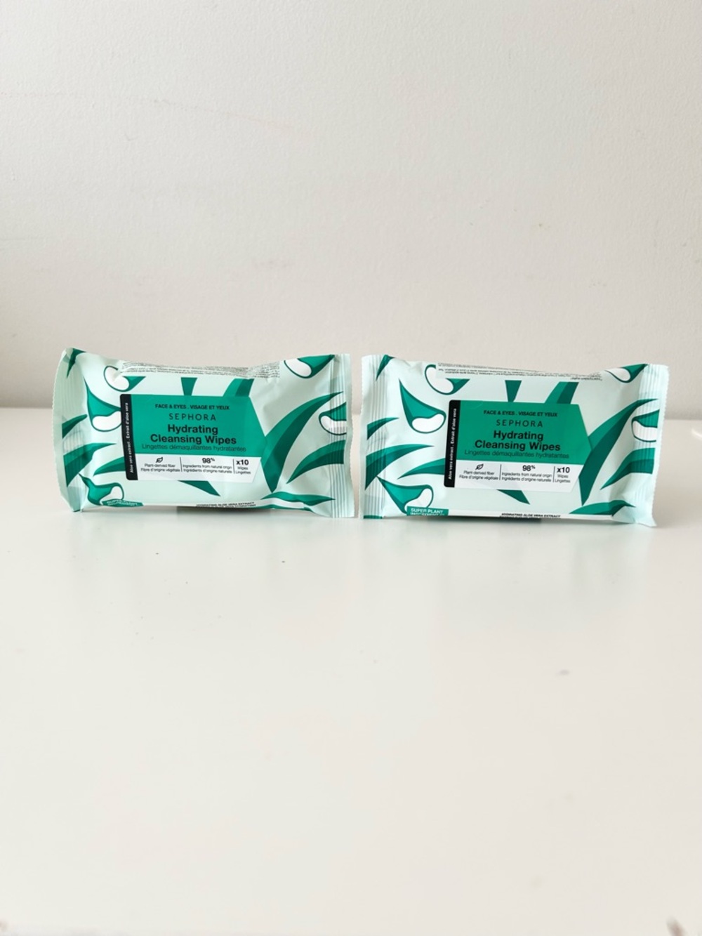 🌸SEPHORA COLLECTION Hydrating Cleansing Wipes in Aloe Mini x 2